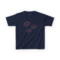 Print Kisses Baby Tee in Navy, front